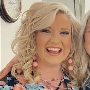 Meet your Posher, Sierra